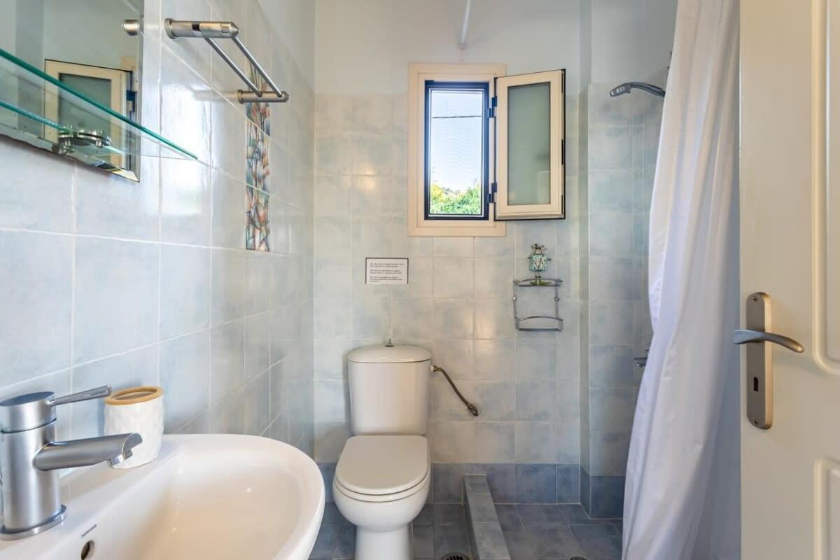 Kitries Summer Getaway - Eden Comfy Suite Kitriai Luaran gambar
